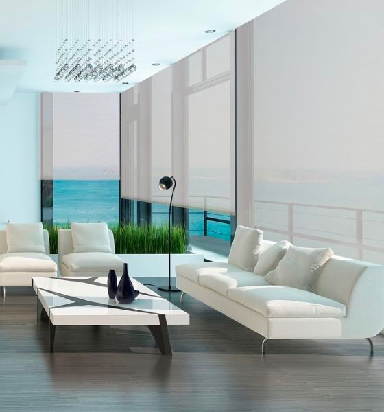 Cortinas roller screen en ventanales de un living